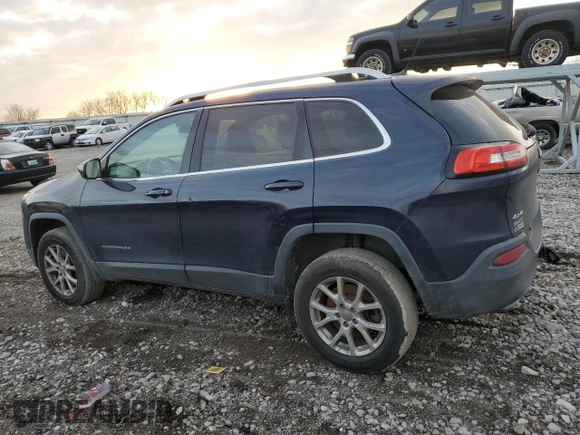 2015 Jeep Cherokee Latitude with VIN 1C4PJMCS8FW682275, listed as a Copart auction lot 85960144 with 139,509 mi miles and Salvage Title. Bid and sale history available at DreamBid. Image 2.