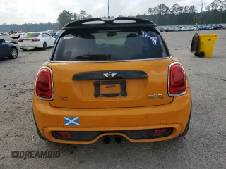 2015 MINI Hardtop S z VIN WMWXP7C53F2A58580, wystawiony jako Copart lot #51455845 z przebiegiem 116 277 mil mil oraz Szkoda całkowita • Salvage title. Historia ofert i sprzedaży dostępna na DreamBid. Obrazek 6.