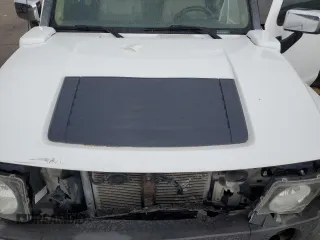 2006 Hummer H3 with VIN 5GTDN136468310213, listed as a Copart auction lot 48497945 with 268,890 mi miles and Salvage Title. Bid and sale history available at carsss.com. Image 14.