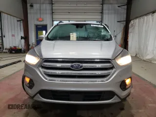 2018 Ford Escape SE with VIN 1FMCU9GD7JUA25403, listed as a Copart auction lot 87158814 with 121,281 mi miles and Salvage Title. Bid and sale history available at carsss.com. Image 5.