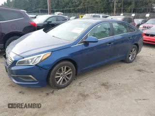 2016 Hyundai Sonata SE z VIN 5NPE24AF7GH327194, wystawiony jako IAAI lot #41393113 z przebiegiem Nie podano mil oraz . Historia ofert i sprzedaży dostępna na DreamBid. Obrazek 17.