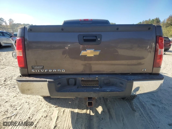 2007 Chevrolet Silverado 1500 LT w/1LT with VIN 1GCEC19J17E575140, listed as a Copart auction lot 78829764 with 221,631 mi miles and Salvage Title. Bid and sale history available at carsss.com. Image 6.