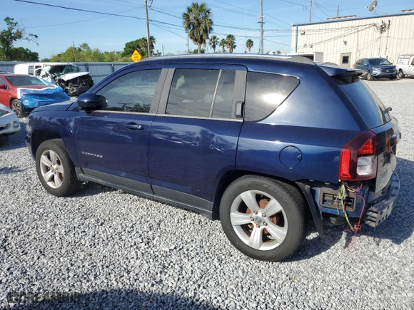 2014 Jeep Compass Latitude with VIN 1C4NJCEB9ED660326, listed as a Copart auction lot 50582145 with 60,712 mi miles and Salvage Title. Bid and sale history available at carsss.com. Image 2.