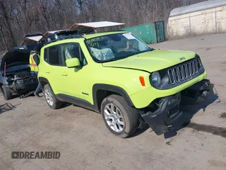 2017 Jeep Renegade Altitude with VIN ZACCJBBB1HPF11677, listed as a IAAI auction lot 41711727 with 58,527 mi miles. Bid and sale history available at carsss.com. Image 1.
