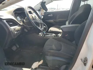 2019 Jeep Cherokee Latitude с VIN 1C4PJMCXXKD201203, выставлен на аукционе Copart как лот 63761915 с пробегом 153 462 миль миль и Чистый • Clean title. История ставок и продаж доступна на DreamBid. Изображение 7.
