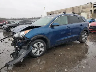 2019 Kia Niro Touring with VIN KNDCE3LC5K5274841, listed as a Copart auction lot 43465525 with 177,640 mi miles and Salvage Title. Bid and sale history available at carsss.com. Image 1.