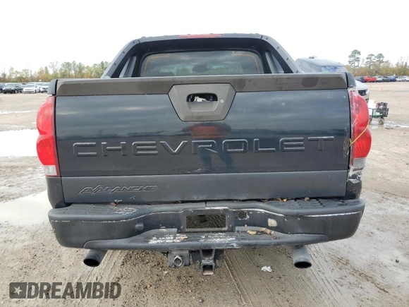 2005 Chevrolet Avalanche Z66 with VIN 3GNEC12Z05G126481, listed as a Copart auction lot 84741004 with 248,288 mi miles and Clean Title. Bid and sale history available at carsss.com. Image 6.