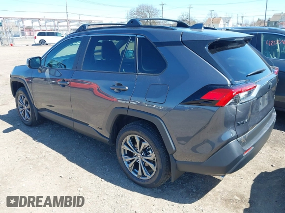 2024 Toyota RAV4 Hybrid XLE Premium with VIN 2T3B6RFVXRW082567, listed as a IAAI auction lot 42059419 with 3,039 mi miles. Bid and sale history available at carsss.com. Image 3.