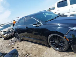 2013 Lincoln MKZ with VIN 3LN6L2G96DR804578, listed as a IAAI auction lot 41992666 with 270,057 mi miles. Bid and sale history available at carsss.com. Image 14.