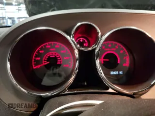 2008 Pontiac Solstice z VIN 1G2MB35B88Y123215, wystawiony jako Copart lot #56426295 z przebiegiem 30 425 mil mil oraz Czysty tytuł • Clean title. Historia ofert i sprzedaży dostępna na DreamBid. Obrazek 9.