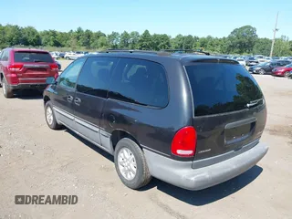 2000 Dodge Grand Caravan с VIN 1B4GP54G1YB559651, выставлен на аукционе IAAI как лот 40251476 с пробегом 145 034 миль миль и . История ставок и продаж доступна на DreamBid. Изображение 3.