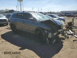 2015 Toyota Highlander Limited с VIN 5TDDKRFH9FS201009, выставлен на аукционе Copart как лот 56333075 с пробегом 154 674 миль миль и Списание • Salvage title. История ставок и продаж доступна на DreamBid. Изображение 4.
