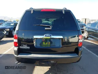 2010 Ford Explorer XLT z VIN 1FMEU6DE6AUA59210, wystawiony jako IAAI lot #41999624 z przebiegiem 131 373 mil mil oraz . Historia ofert i sprzedaży dostępna na DreamBid. Obrazek 16.