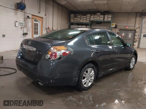 2010 Nissan Altima 2.5 SL with VIN 1N4AL2AP1AN456991, listed as a IAAI auction lot 41834220 with 118,601 mi miles. Bid and sale history available at carsss.com. Image 4.
