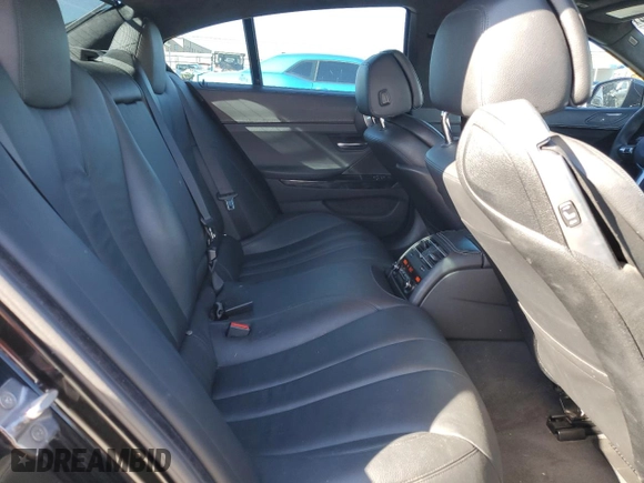 2016 BMW 6 Series 640i with VIN WBA6D0C58GG432405, listed as a Copart auction lot 81818864 with 100,700 mi miles and Salvage Title. Bid and sale history available at carsss.com. Image 10.
