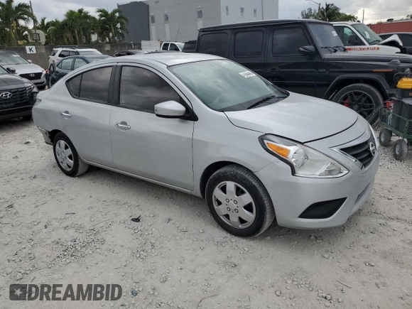 2015 Nissan Versa SV with VIN 3N1CN7AP2FL803412, listed as a Copart auction lot 47944445 with 90,414 mi miles and Non Repairable. Bid and sale history available at carsss.com. Image 4.