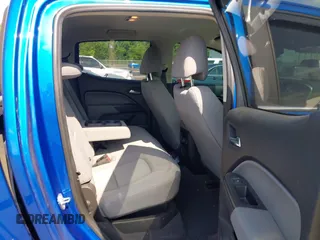 2019 Chevrolet Colorado 2WD LT z VIN 1GCGSCEN3K1187147, wystawiony jako IAAI lot #42101811 z przebiegiem 38 147 mil mil oraz . Historia ofert i sprzedaży dostępna na DreamBid. Obrazek 8.