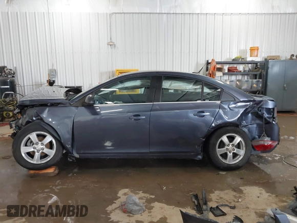 2014 Chevrolet Cruze 1LT with VIN 1G1PC5SB0E7112323, listed as a IAAI auction lot 41571759 with 191,477 mi miles and . Bid and sale history available at DreamBid. Image 15.