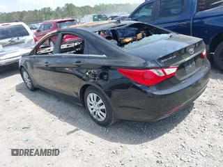 2013 Hyundai Sonata GLS with VIN 5NPEB4AC2DH566458, listed as a IAAI auction lot 42041566 with Not Provided miles and . Bid and sale history available at carsss.com. Image 3.
