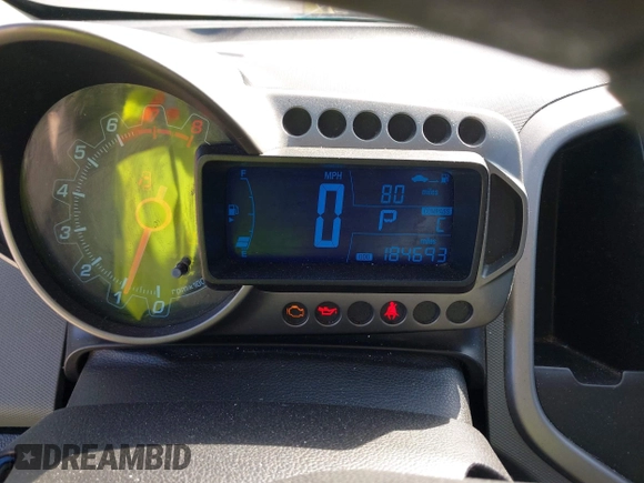 2014 Chevrolet Sonic LS with VIN 1G1JA6SH2E4186088, listed as a IAAI auction lot 42160978 with 184,693 mi miles and . Bid and sale history available at DreamBid. Image 7.