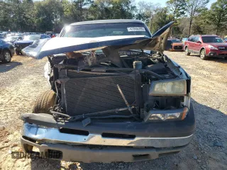 2004 Chevrolet Silverado 1500 Work Truck with VIN 2GCEC19V941368236, listed as a Copart auction lot 47046395 with 311,051 mi miles and Salvage Title. Bid and sale history available at carsss.com. Image 5.