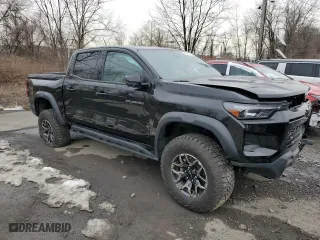 2024 Chevrolet Colorado 4WD ZR2 with VIN 1GCPTFEK8R1201235, listed as a Copart auction lot 46897915 with 0 mi miles and Salvage Title. Bid and sale history available at carsss.com. Image 4.