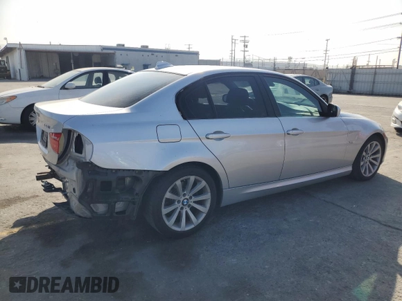 2011 BMW 3 Series 328i with VIN WBAPH5C56BA442027, listed as a Copart auction lot 62583355 with 154,066 mi miles and Salvage title. Bid and sale history available at DreamBid. Image 3.