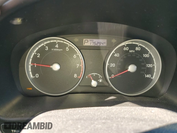 2010 Hyundai Accent GS с VIN KMHCM3AC5AU163468, выставлен на аукционе Copart как лот 48479995 с пробегом 175 294 миль миль и Списание • Salvage title. История ставок и продаж доступна на DreamBid. Изображение 9.
