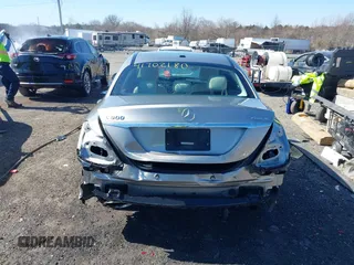 2019 Mercedes-Benz C 300 with VIN WDDWF8EB8KR515401, listed as a IAAI auction lot 41702180 with 54,107 mi miles and . Bid and sale history available at carsss.com. Image 17.