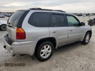 2004 GMC Envoy SLT with VIN 1GKDT13S742106035, listed as a Copart auction lot 77692884 with 122,188 mi miles and Non Repairable. Bid and sale history available at DreamBid. Image 3.
