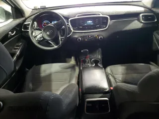 2017 Kia Sorento LX with VIN 5XYPGDA55HG292620, listed as a Copart auction lot 48360595 with 137,714 mi miles and Salvage Title. Bid and sale history available at carsss.com. Image 8.
