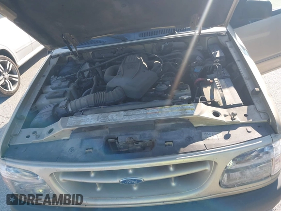 2001 Ford Explorer with VIN 1FMDU72E91ZA10543, listed as a IAAI auction lot 42316149 with 253,862 mi miles and . Bid and sale history available at DreamBid. Image 10.
