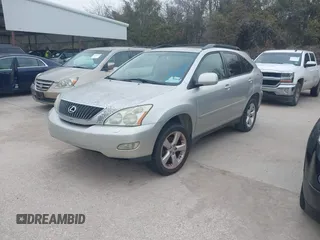 2007 Lexus RX 350 with VIN JTJGK31U270006689, listed as a IAAI auction lot 41638323 with 210,381 mi miles. Bid and sale history available at carsss.com. Image 17.