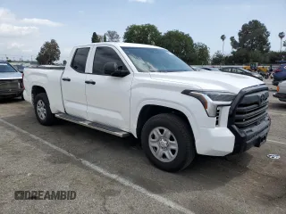 2022 Toyota Tundra SR z VIN 5TFKB5AA5NX008200, wystawiony jako Copart lot #51174545 z przebiegiem 51 898 mil mil oraz Szkoda całkowita • Salvage title. Historia ofert i sprzedaży dostępna na DreamBid. Obrazek 4.