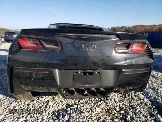 2016 Chevrolet Corvette 3LT z VIN 1G1YF2D73G5118201, wystawiony jako Copart lot #83560824 z przebiegiem Nie podano mil oraz Szkoda całkowita • Salvage title. Historia ofert i sprzedaży dostępna na DreamBid. Obrazek 6.