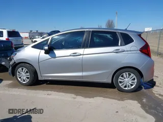2017 Honda Fit LX with VIN JHMGK5H59HS011308, listed as a IAAI auction lot 41766682 with 88,582 mi miles. Bid and sale history available at carsss.com. Image 15.