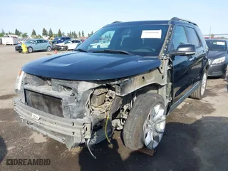2015 Ford Explorer Limited with VIN 1FM5K7F8XFGA19897, listed as a IAAI auction lot 41960086 with 139,509 mi miles. Bid and sale history available at carsss.com. Image 21.