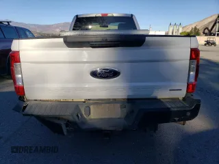 2019 Ford Super Duty F-250 SRW XL with VIN 1FTBF2B60KEF17227, listed as a Copart auction lot 87092934 with 46,550 mi miles and Salvage Title. Bid and sale history available at carsss.com. Image 10.