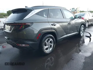 2022 Hyundai Tucson SEL with VIN 5NMJB3AE8NH018358, listed as a IAAI auction lot 41678049 with 29,591 mi miles. Bid and sale history available at carsss.com. Image 4.