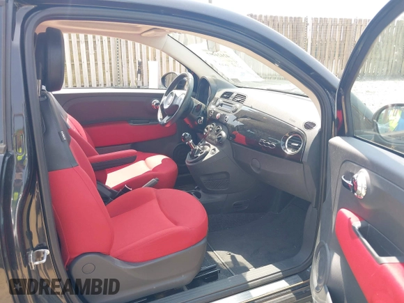 2012 FIAT 500 Pop z VIN 3C3CFFAR1CT370252, wystawiony jako IAAI lot #42424497 z przebiegiem 35 191 mil mil oraz . Historia ofert i sprzedaży dostępna na DreamBid. Obrazek 5.