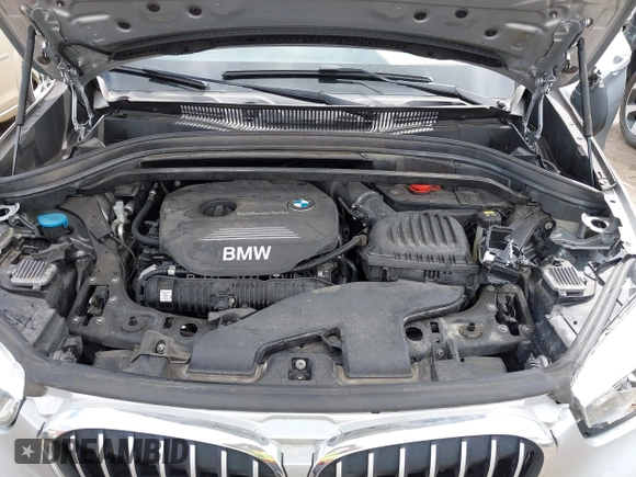 2017 BMW X1 xDrive28i z VIN WBXHT3Z38H4A58246, wystawiony jako IAAI lot #42160921 z przebiegiem 106 795 mil mil oraz . Historia ofert i sprzedaży dostępna na DreamBid. Obrazek 10.