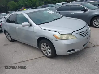 2009 Toyota Camry z VIN 4T1BE46K29U282637, wystawiony jako IAAI lot #42294430 z przebiegiem 237 758 mil mil oraz . Historia ofert i sprzedaży dostępna na DreamBid. Obrazek 1.