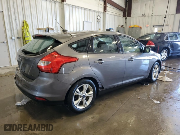 2014 Ford Focus SE with VIN 1FADP3K28EL188565, listed as a Copart auction lot 45162475 with 117,684 mi miles and Clean Title. Bid and sale history available at carsss.com. Image 3.