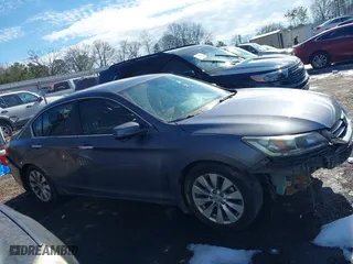 2015 Honda Accord Sedan EX-L with VIN 1HGCR2F86FA252870, listed as a IAAI auction lot 41269388 with 161,018 mi miles. Bid and sale history available at carsss.com. Image 13.