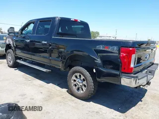 2017 Ford F-250 Lariat с VIN 1FT7W2BT2HEC45252, выставлен на аукционе IAAI как лот 42542246 с пробегом Не указан миль и . История ставок и продаж доступна на DreamBid. Изображение 3.