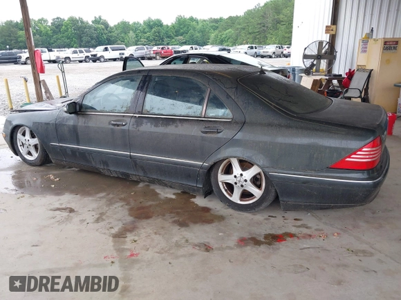 2004 Mercedes-Benz S 430 with VIN WDBNG70J74A398048, listed as a IAAI auction lot 42289665 with 182,954 mi miles and . Bid and sale history available at DreamBid. Image 3.