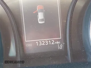 2019 Toyota Camry LE z VIN 4T1B11HK7KU756675, wystawiony jako IAAI lot #42063923 z przebiegiem 132 312 mil mil oraz . Historia ofert i sprzedaży dostępna na DreamBid. Obrazek 15.