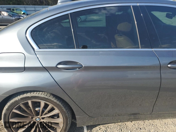2021 BMW 5 Series 530i with VIN WBA53BH06MWX21033, listed as a Copart auction lot 47253455 with 47,635 mi miles and Salvage title. Bid and sale history available at DreamBid. Image 10.
