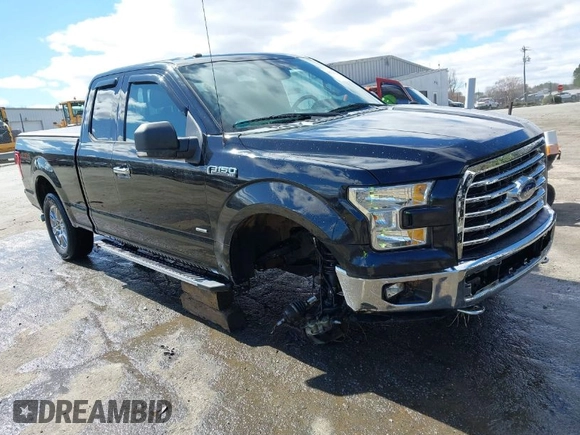 2016 Ford F-150 XLT with VIN 1FTEX1EP5GFD59851, listed as a IAAI auction lot 41719426 with 198,490 mi miles. Bid and sale history available at carsss.com. Image 1.