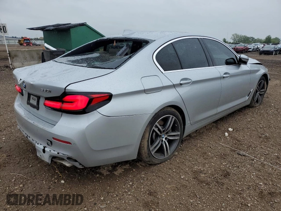 2021 BMW 5 Series 530i xDrive с VIN WBA13BJ03MWX11424, выставлен на аукционе Copart как лот 57849405 с пробегом 28 729 миль миль и Списание • Salvage title. История ставок и продаж доступна на DreamBid. Изображение 3.